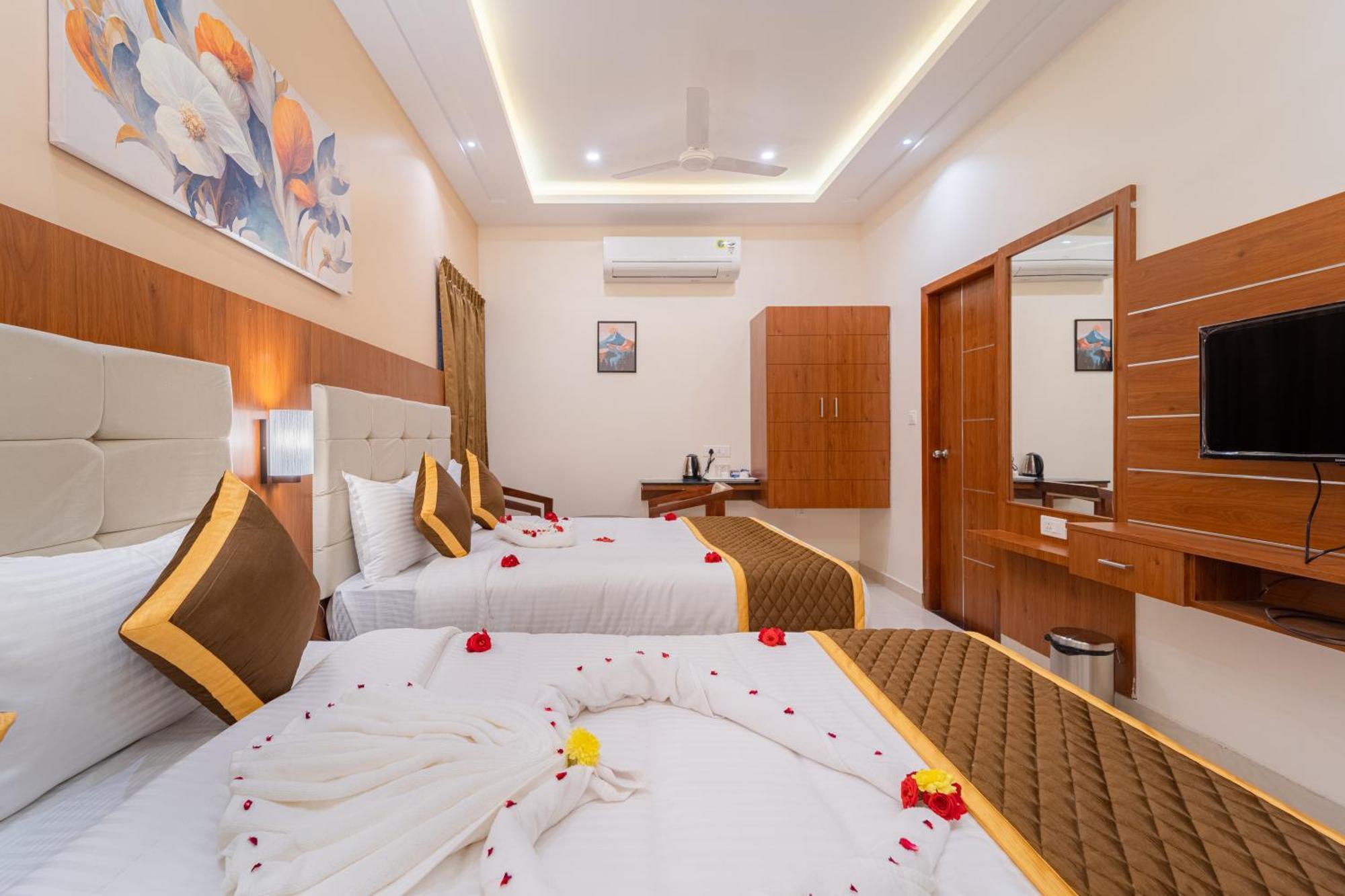 Welcome Grand Residency Pondicherry Exterior foto