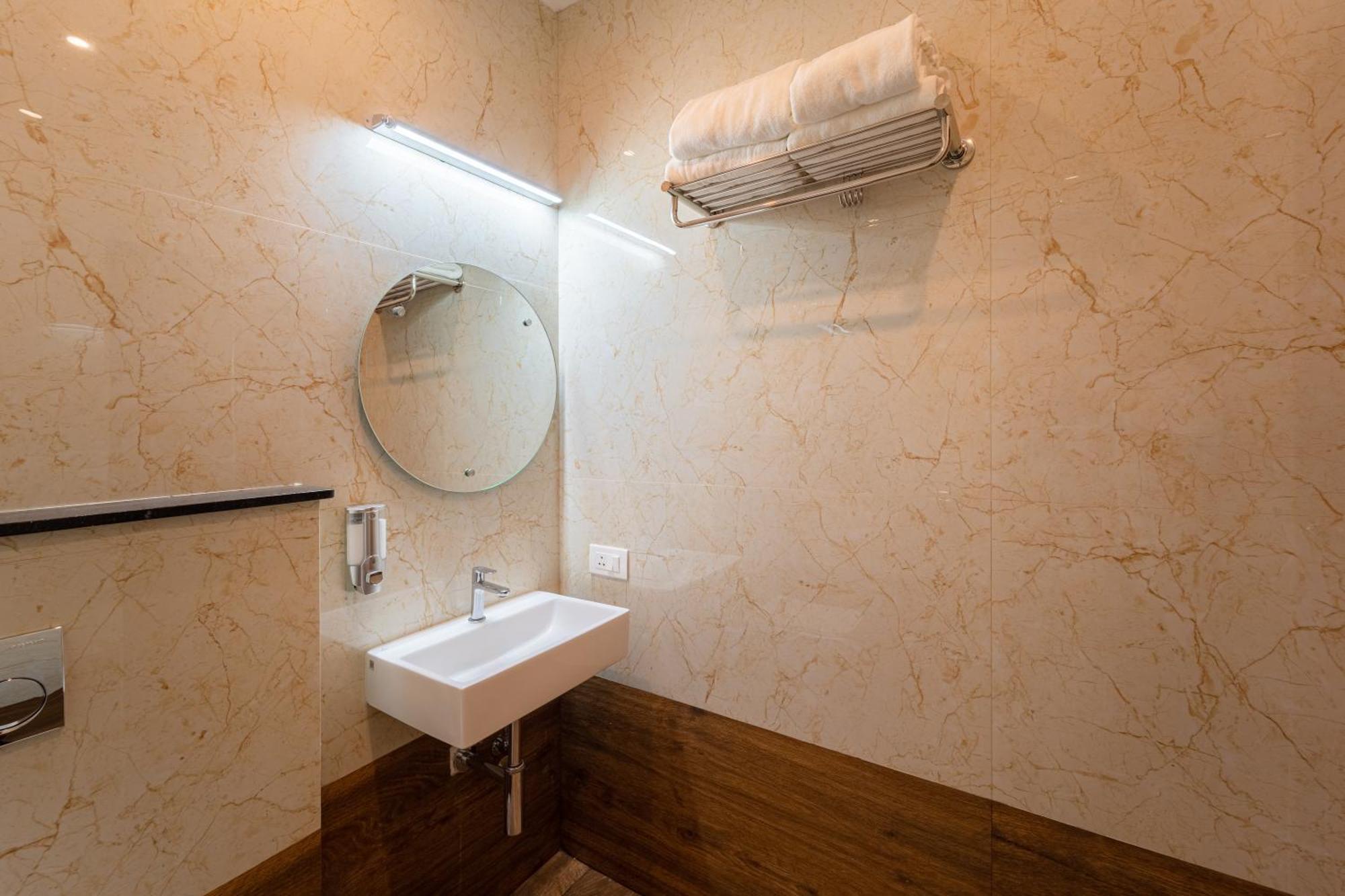 Welcome Grand Residency Pondicherry Exterior foto