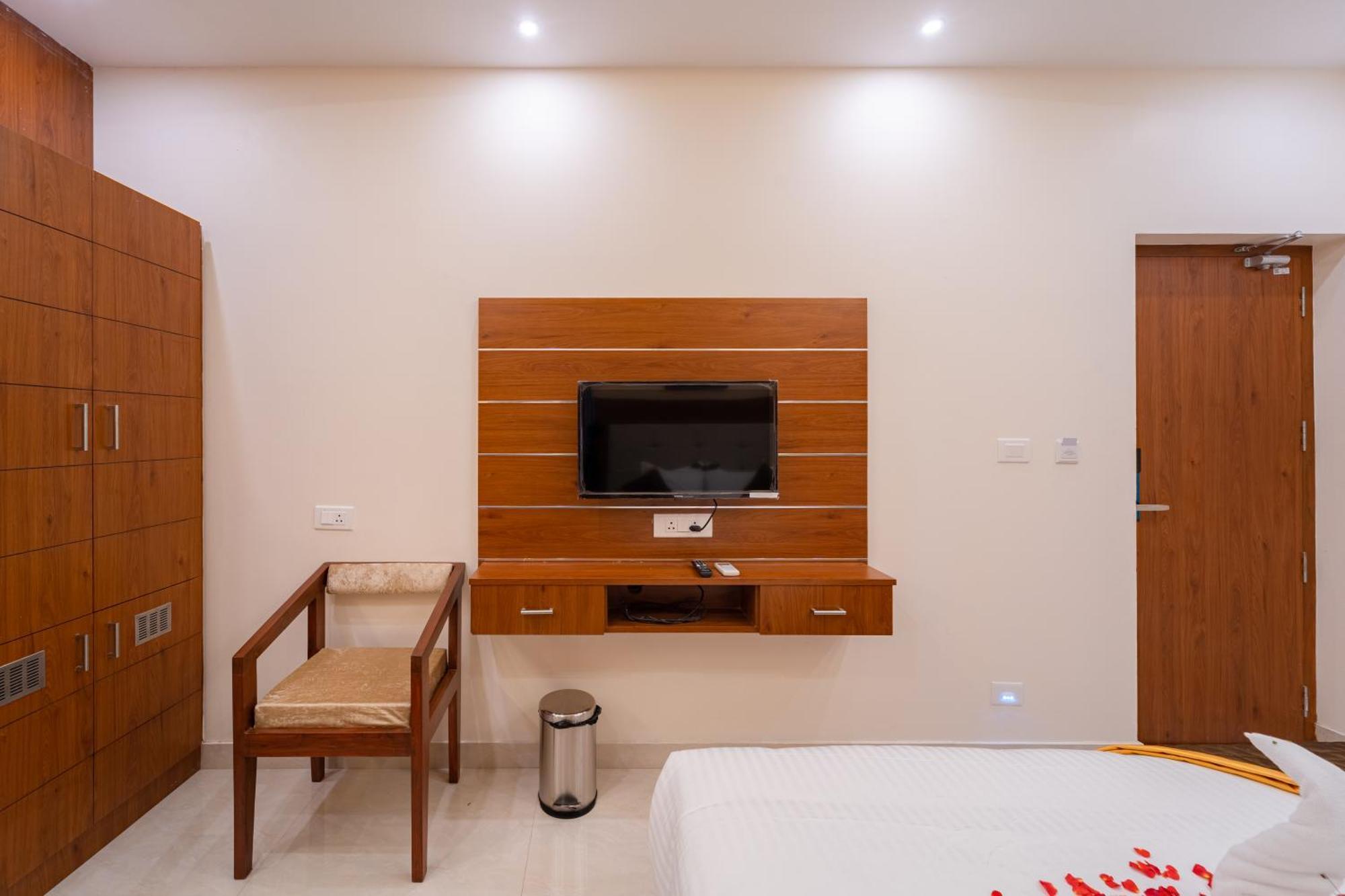 Welcome Grand Residency Pondicherry Exterior foto